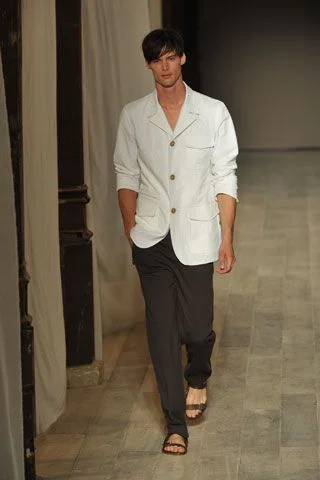 Look 11